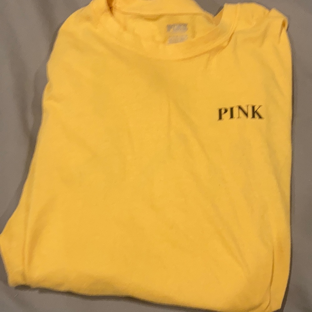 Yellow long sleeve shirt